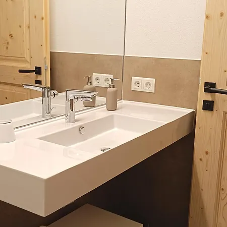 Gaestehaus Maier شقة كيتزبوهيل